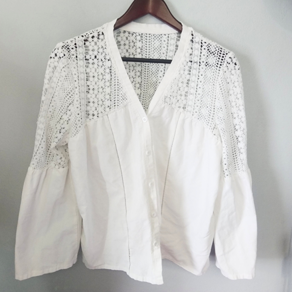 Stellah V-Neck Lace Button-Down Top cotton blend white women's size small